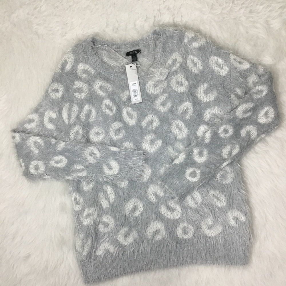 APT.9 Animal Print Metallic Grey Fuzzy Sweater M - Picture 1 of 15